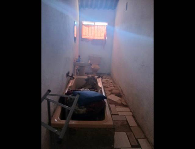 2 BEDROOM PROPERTY TO RENT IN DOBSONVILLE